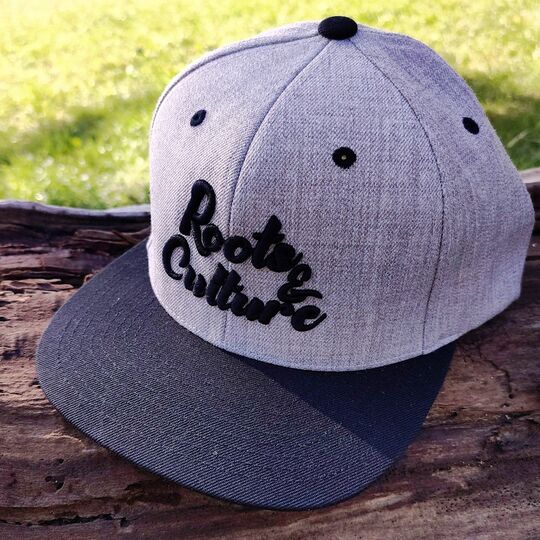 Classic Snapback Cap Roots & Culture  / heather gray & black