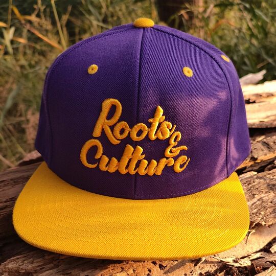 Klasyczna czapka Snapback Roots & Culture - fiolet i żółty